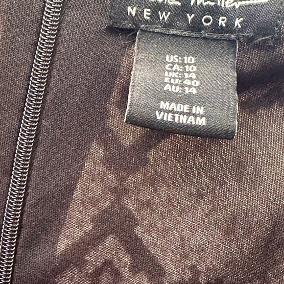 Nicole Miller Animal Print V-Neck Romper/Jumpsuit Women’s 10 - Picture 14 of 14